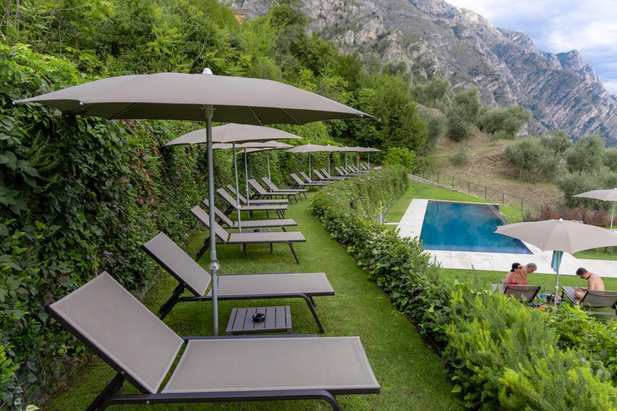 Llac Living Nature Hotel Limone sul Garda Ngoại thất bức ảnh