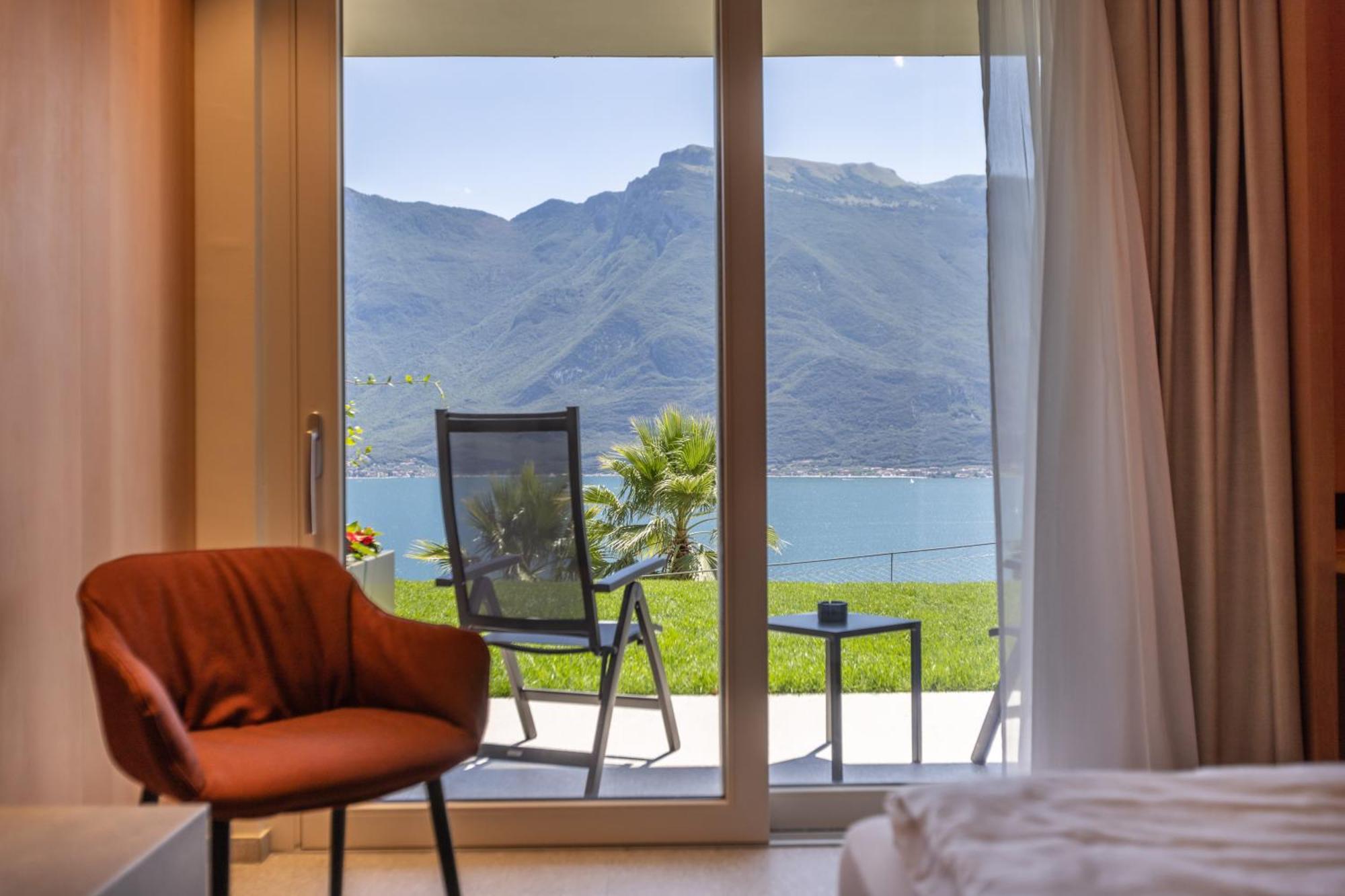 Llac Living Nature Hotel Limone sul Garda Phòng bức ảnh