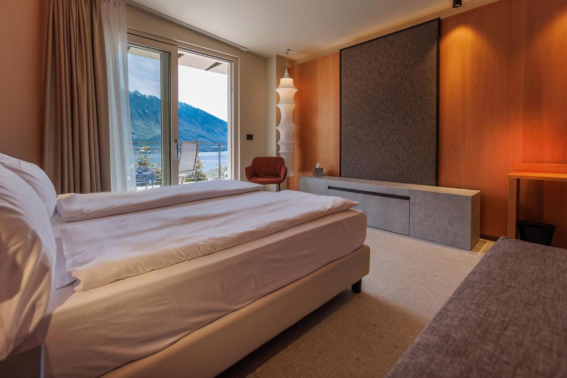 Llac Living Nature Hotel Limone sul Garda Phòng bức ảnh