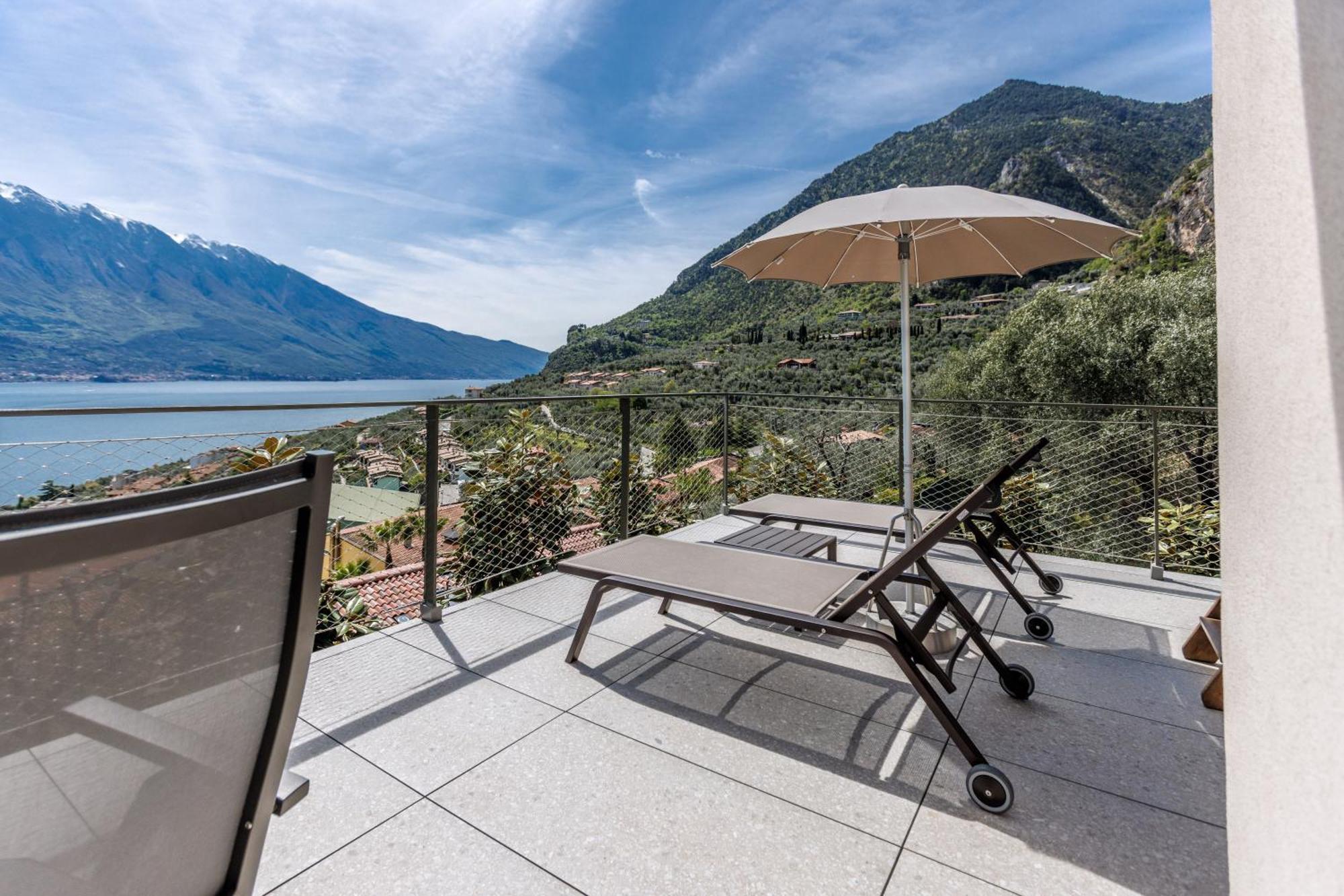 Llac Living Nature Hotel Limone sul Garda Phòng bức ảnh
