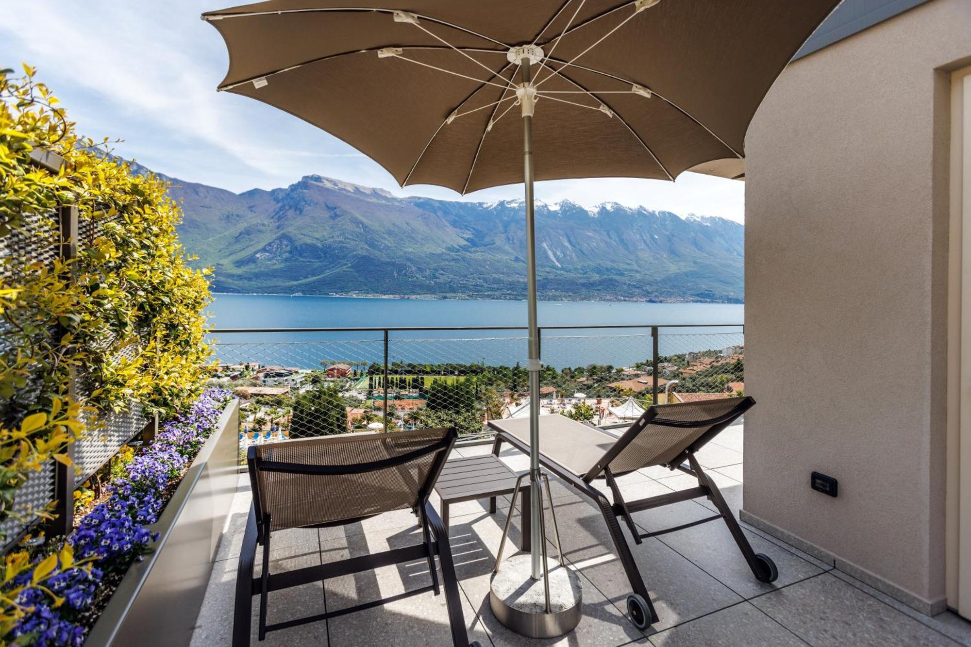 Llac Living Nature Hotel Limone sul Garda Ngoại thất bức ảnh